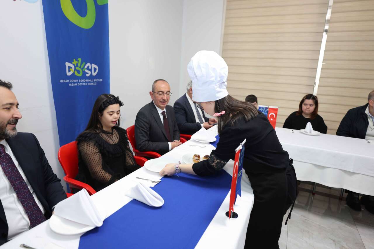 İş kapıları açan DOSD Meram ilk mezunlarını verdi 11